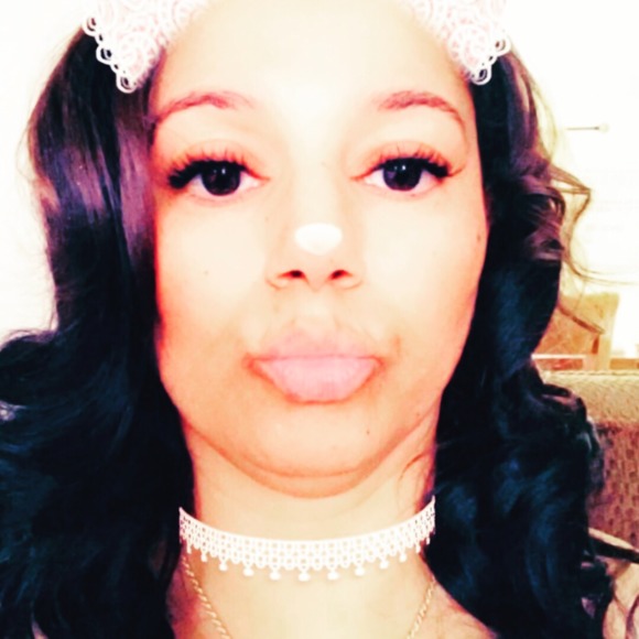 Meet your Posher, Bridgette - Picture 1 of 1